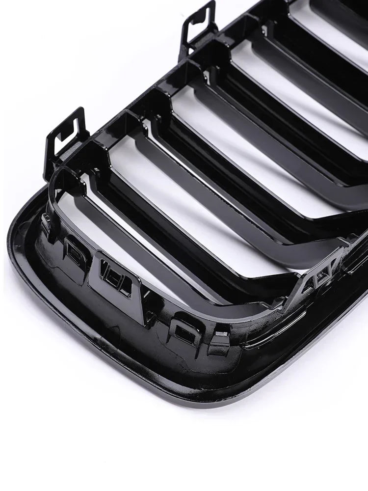 Front Refiting Racing Grille Carbon Fiber M Color Grill Kidney For BMW 3 Series F30 F31 F35 2012-2019 320i 328i 330i Accessories
