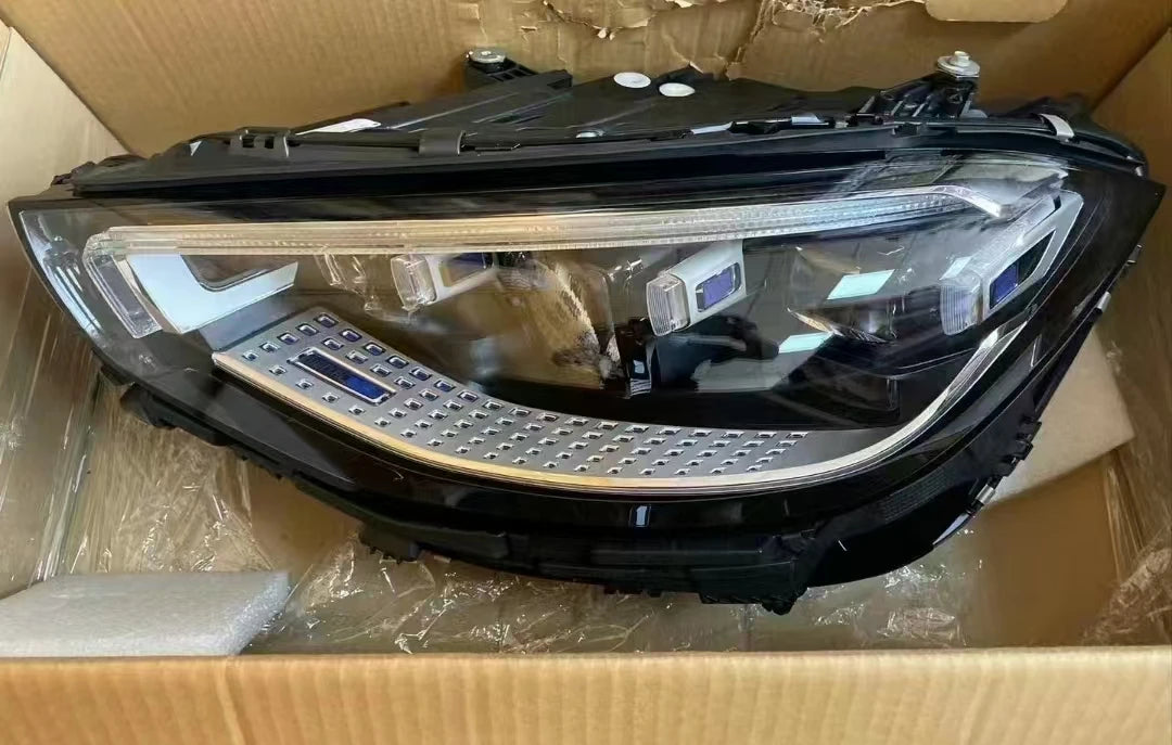 Hot Selling High Quality Car Headlight Assembly Is Suitable for F06 F12 F13 640i 650i 640d 650d LED Auto Part 63119449593